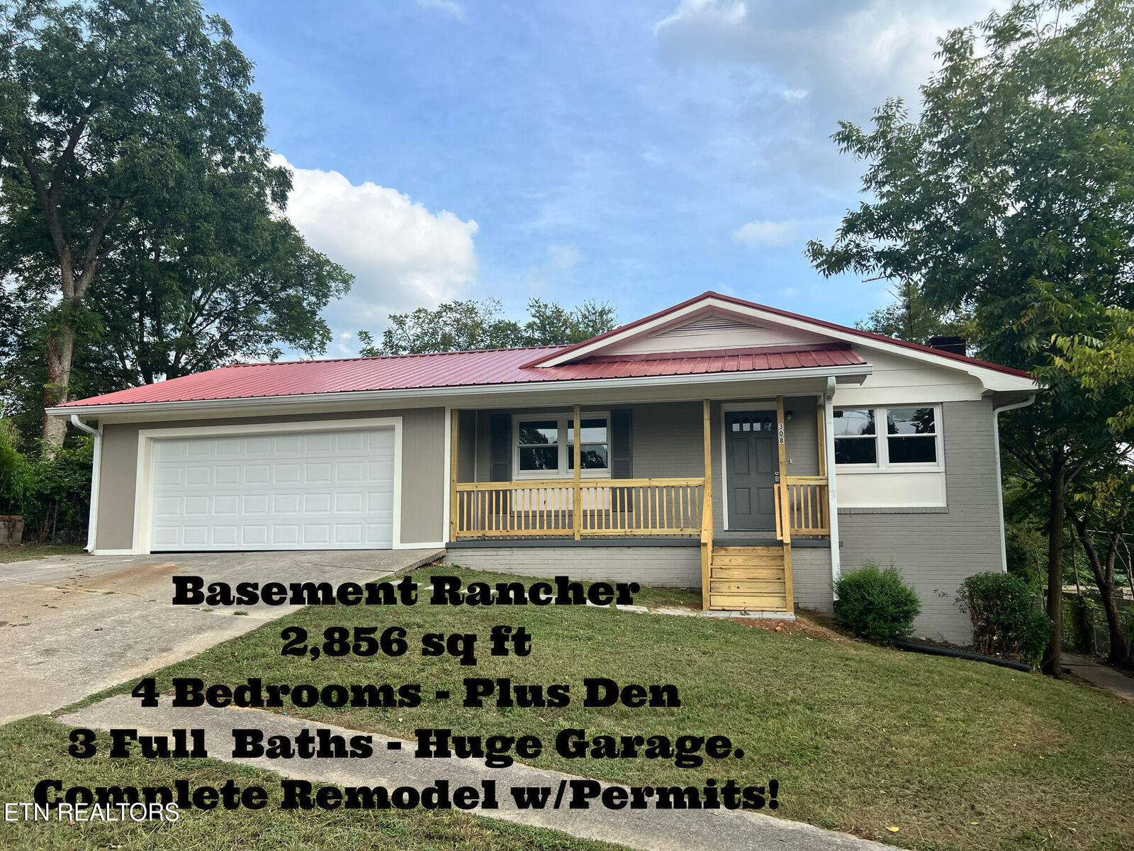 Property Photo: 308 W 2nd Ave TN 37771