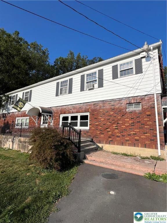 Property Photo: 7108 Pa Route 873 PA 18080