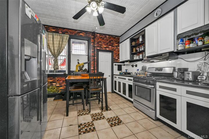 Property Photo:  758 Glenmore Avenue  NY 11208 