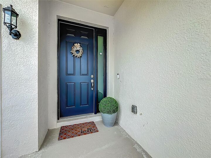 Property Photo:  19122 Planetree St  FL 32827 