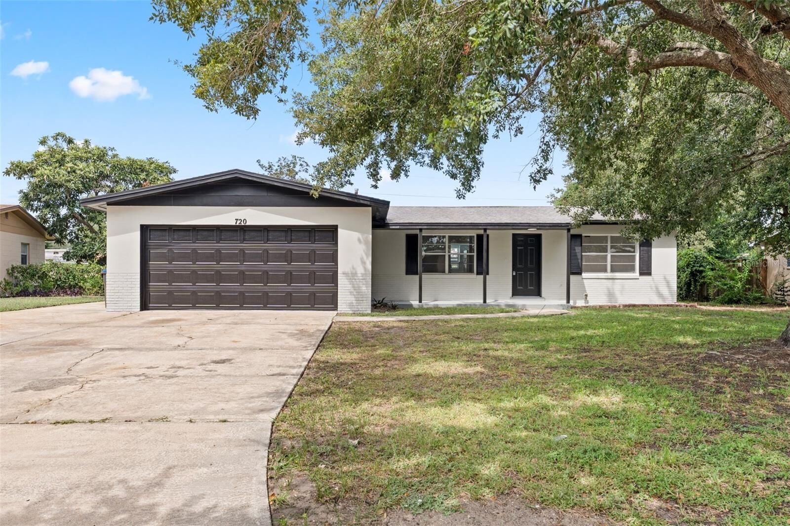 Property Photo:  720 Everglades Court  FL 32780 
