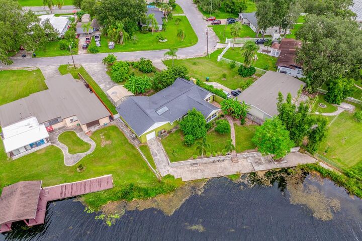 Property Photo:  1144 Palma Drive  FL 32805 