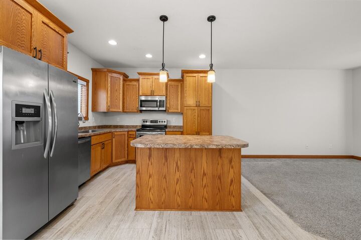 Property Photo:  3425 NE 8th St  ND 58703 