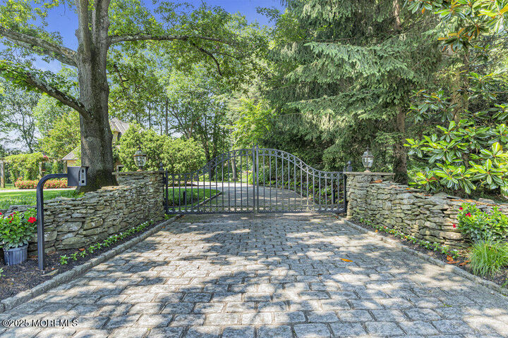 Property Photo:  51 Blossom Cove Road  NJ 07701 