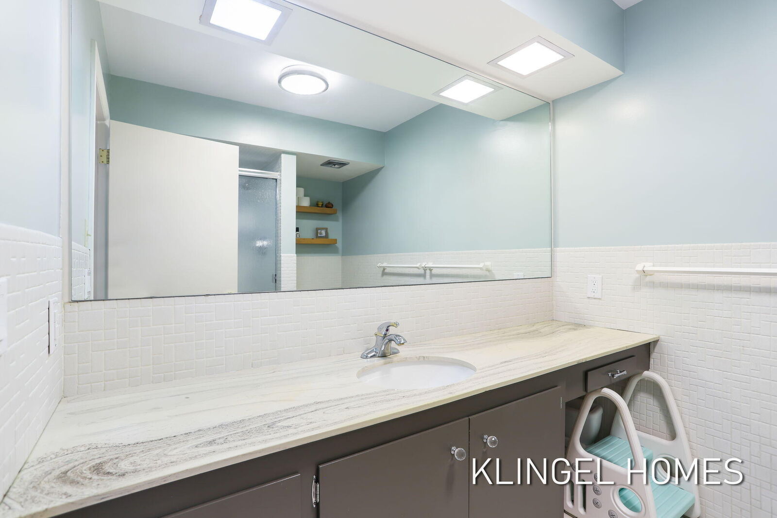 Property Photo:  777 Ruddiman Drive  MI 49445 