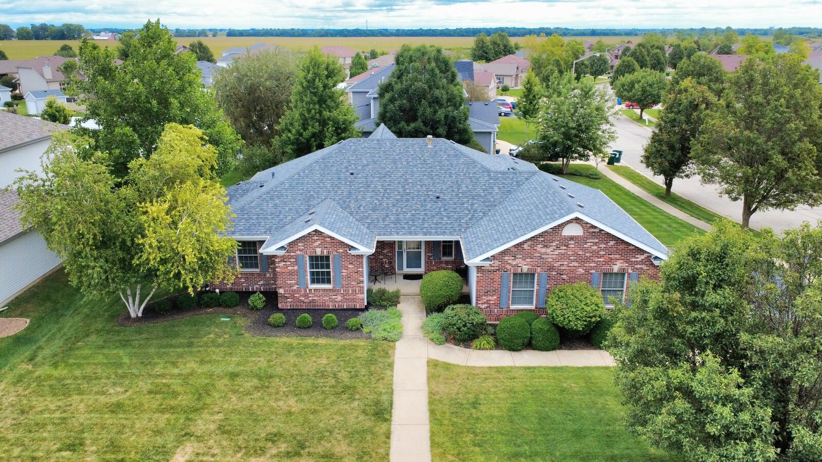 Property Photo: 1900 Claire Drive IL 60914