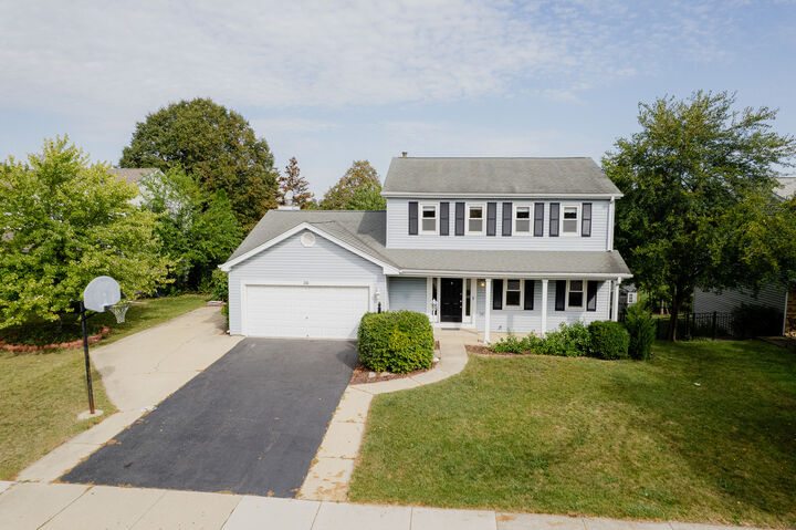 Property Photo:  36 Shore Drive  IL 60193 