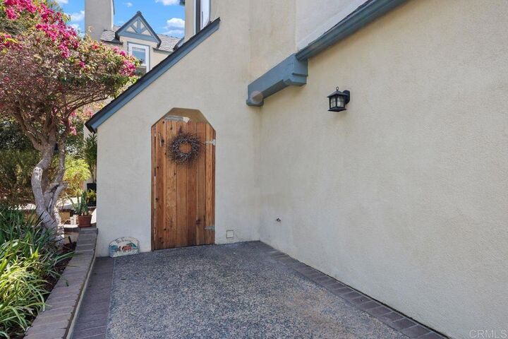 Property Photo:  4583 Chancery Court  CA 92010 