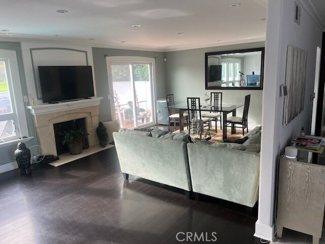 Property Photo:  19127 Allingham Avenue  CA 90703 