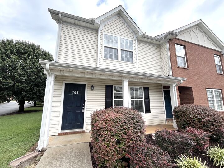 Property Photo:  262 Arapaho Dr  TN 37128 