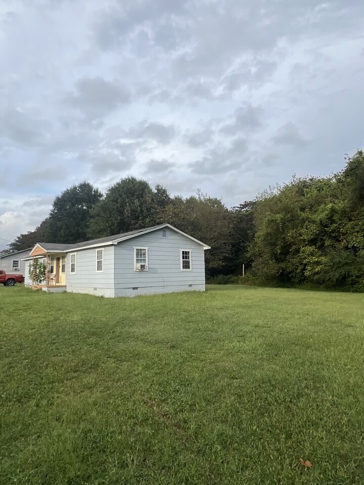 Property Photo: 134 Liddon St TN 38301