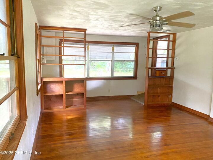 Property Photo:  129 Oleander Drive  FL 32187 