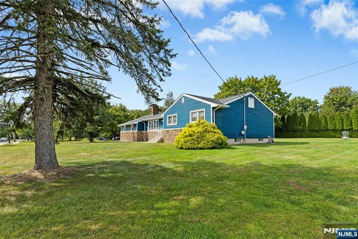 Property Photo: 1701 Raritan Road NJ 07076