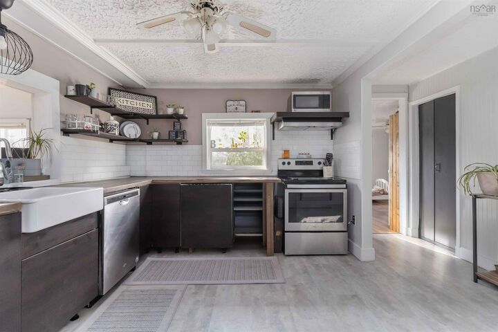 Photo de la propriété: 21 Littles Road NS B3T 1Y7