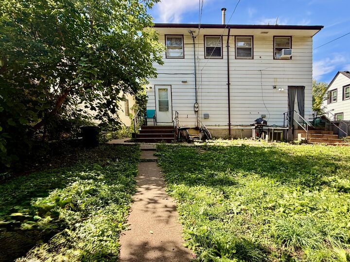 Property Photo: 3222-3224 N 6th Street MN 55412