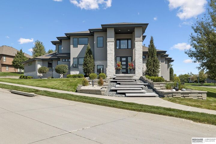 5668 S 208th Street  Elkhorn NE 68022 photo