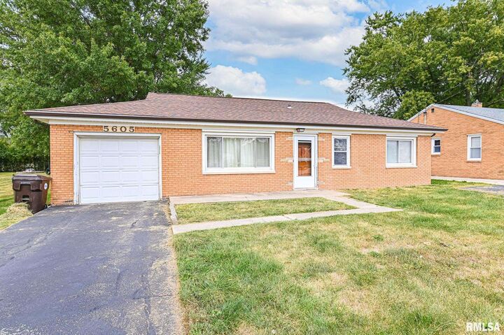 5605 W Legion Hall Road  Dunlap IL 61525 photo