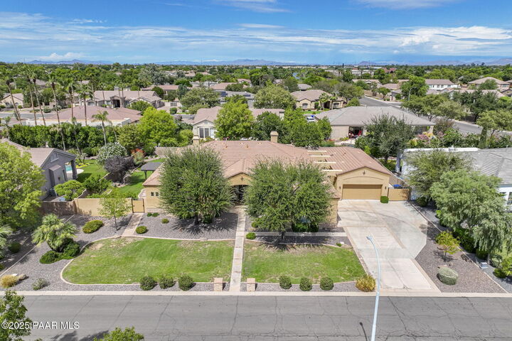 Property Photo: 2752 E Beechnut Place AZ 85249