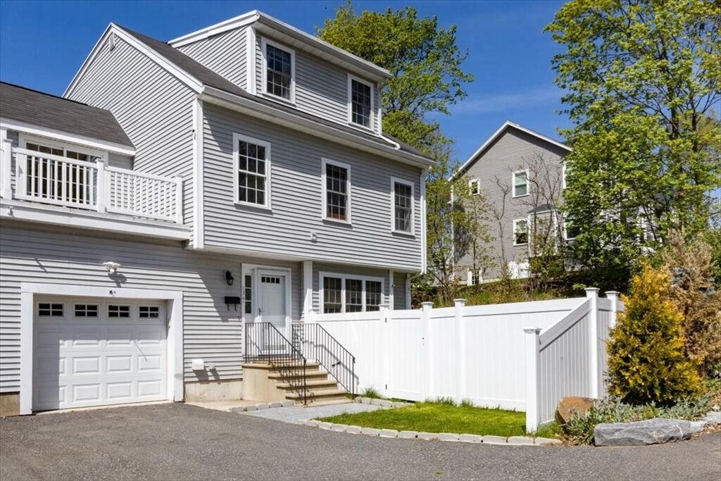 Property Photo: 134 Nahant St B MA 01880