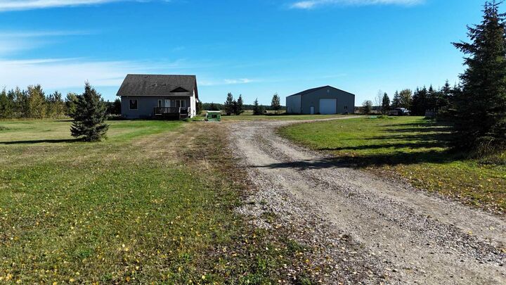 Property Photo:  53409 Range Road 150  AB T7E 1G3 