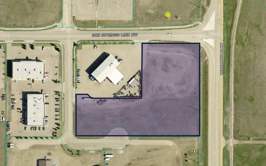Property Photo: 2650 Box Springs Close NW AB T1C 0C8