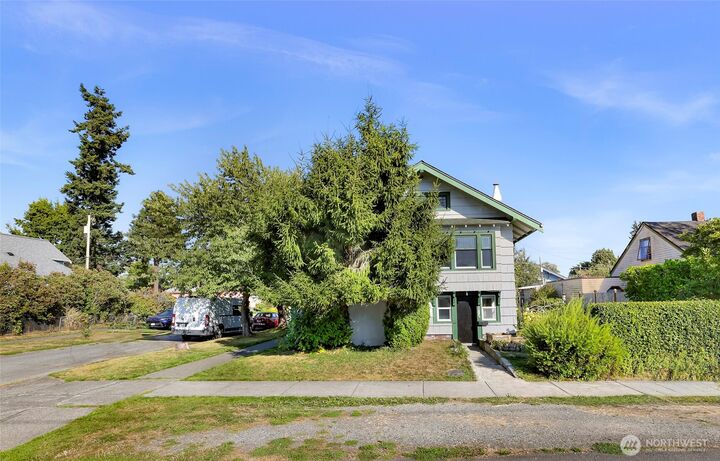 2218  Jaeger Street  Bellingham WA 98225 photo