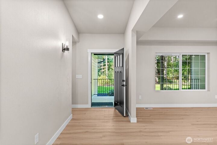 Property Photo: 344 SW Ragle Court WA 98367