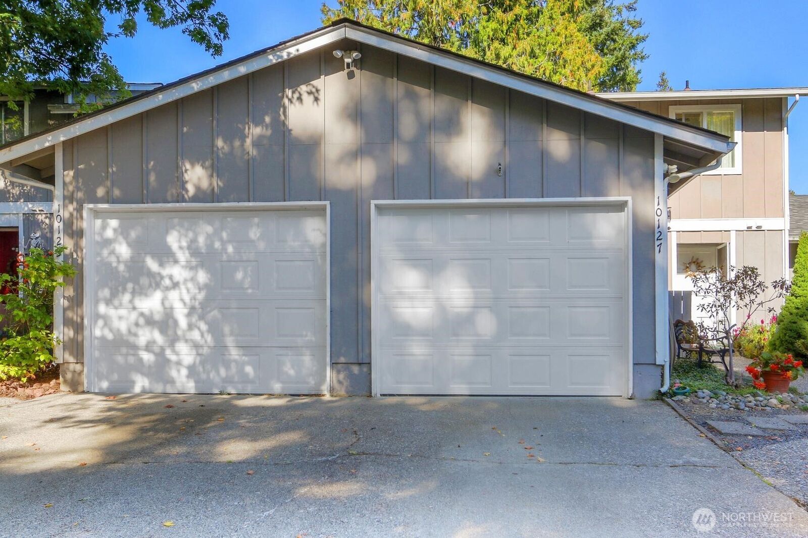 Property Photo:  10127  5th Place SE  WA 98258 