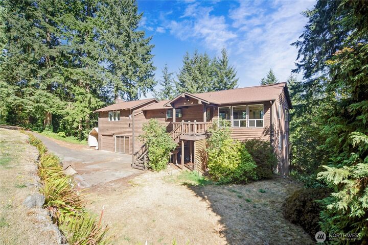Property Photo:  750 NE Woods Court  WA 98311 