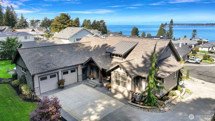Property Photo:  5651  Whitehorn Way  WA 98230 