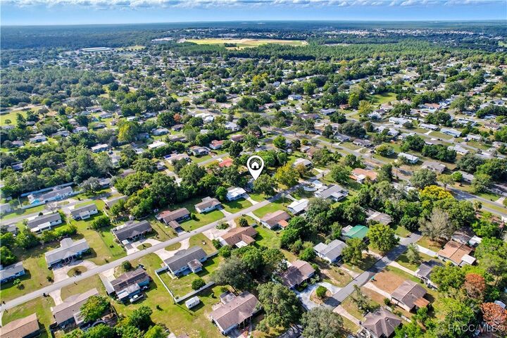 Property Photo: 63 S Desoto FL 34465