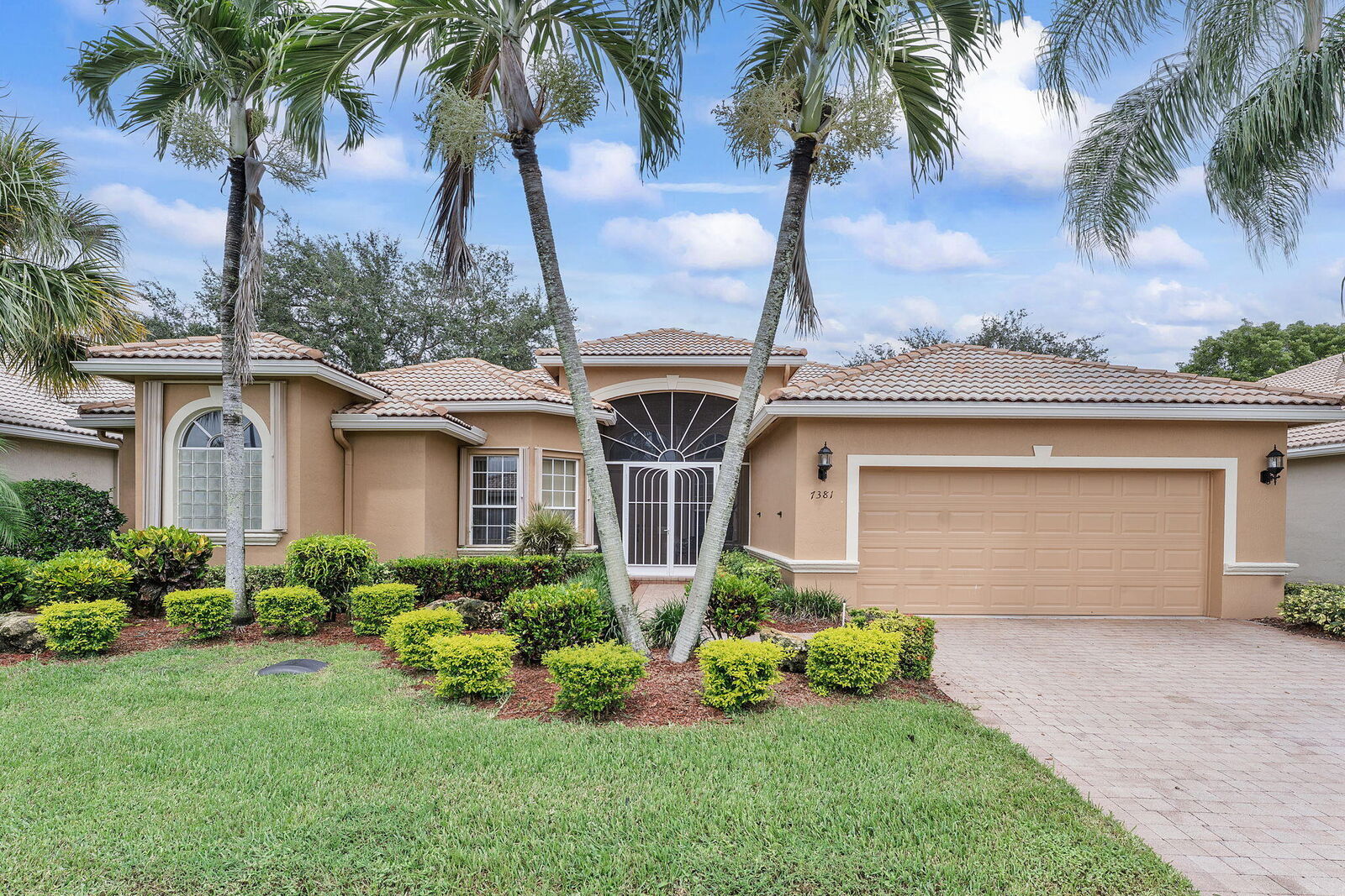 Property Photo:  7381 Viale Michelangelo  FL 33446 