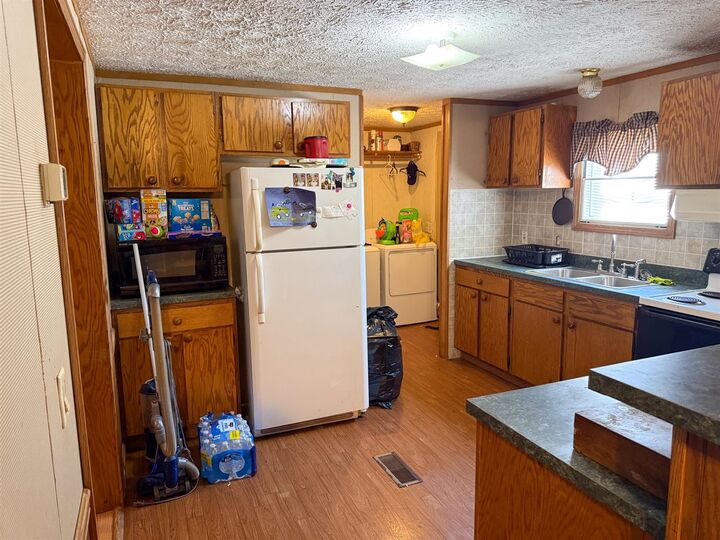 Property Photo:  595 Cedar Hill Road  KY 42164 