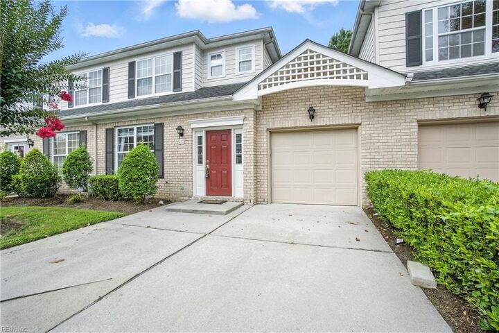 Property Photo:  1428 Otterbourne Cir  VA 23320 