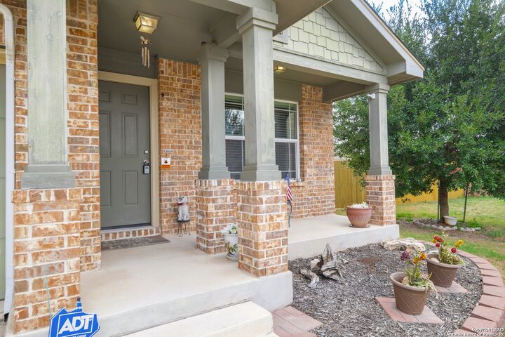 Property Photo:  780 Guna Dr  TX 78130 