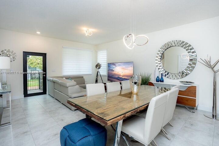 Property Photo:  4665 NW 83rd Path  FL 33166 