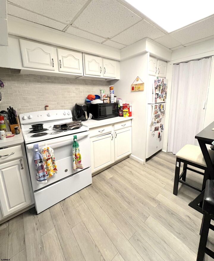 Property Photo: 1 Lafayette Ave NJ 08330