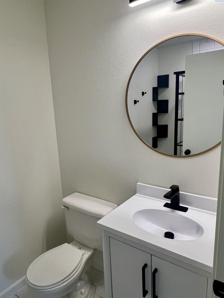 Property Photo:  4802 Sierra Drive  WA 99301 