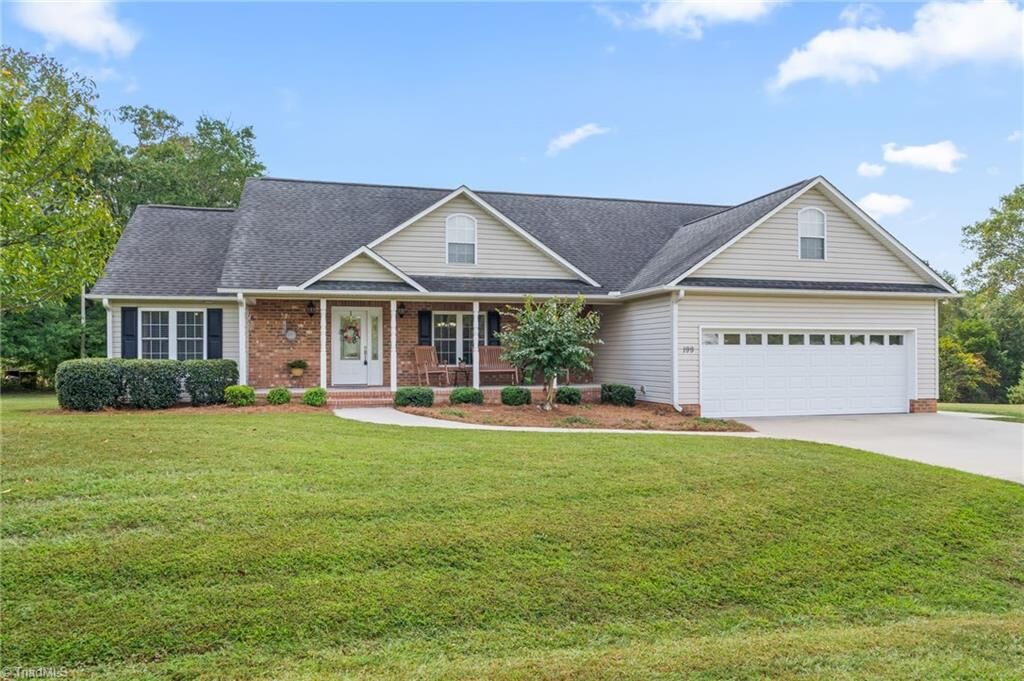 Property Photo:  199 Morning Side Drive  NC 27107 