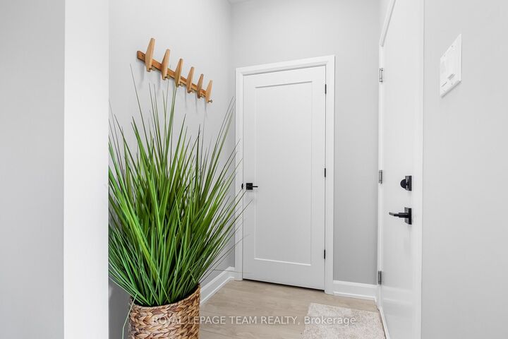 Property Photo: 350 Lewis Street W ON K0G 1N0