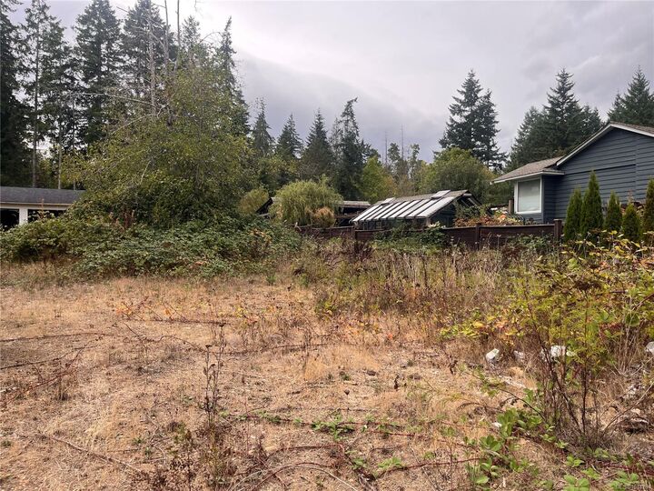 Property Photo: 6543 Mystery Beach Rd BC V0R 1W0