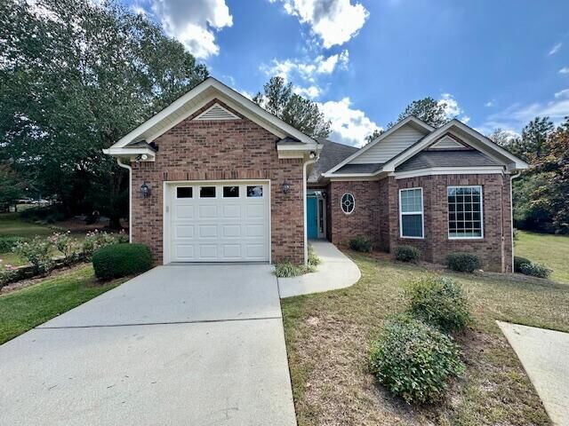 Property Photo:  405 Weyhill Place  SC 29801 