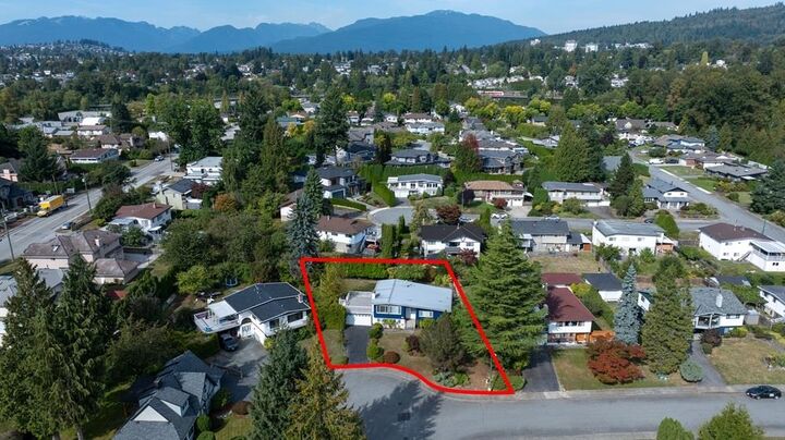 Property Photo: 3345 Cardinal Drive BC V5A 2T7
