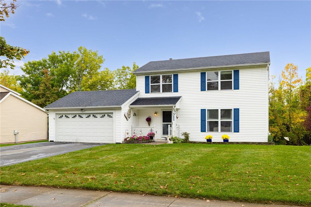 Property Photo:  311 Parma View Drive  NY 14468 