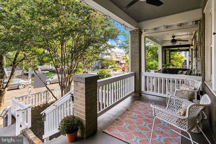 Property Photo:  1533 D Street NE  DC 20002 