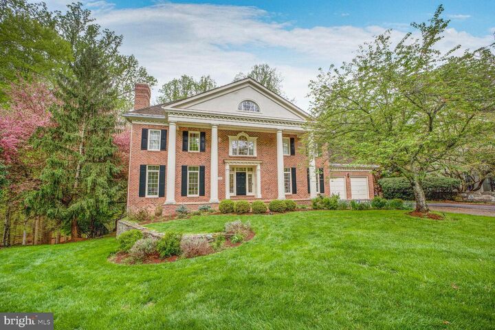 Property Photo: 7100 Deer Crossing Court MD 20817