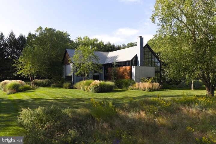 Property Photo:  5828 Stoney Hill Road  PA 18938 