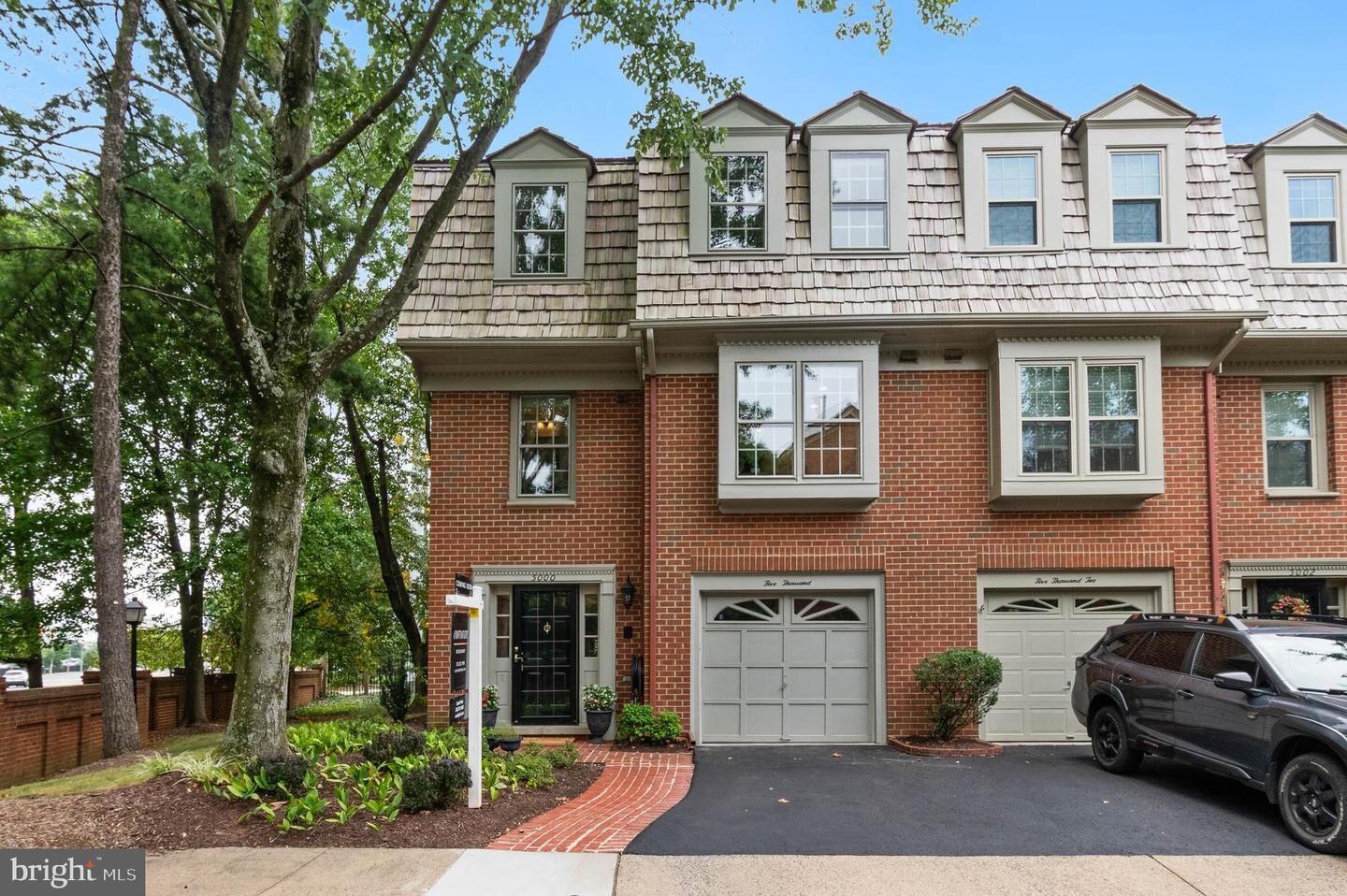 Property Photo:  5000 Heritage Lane  VA 22311 