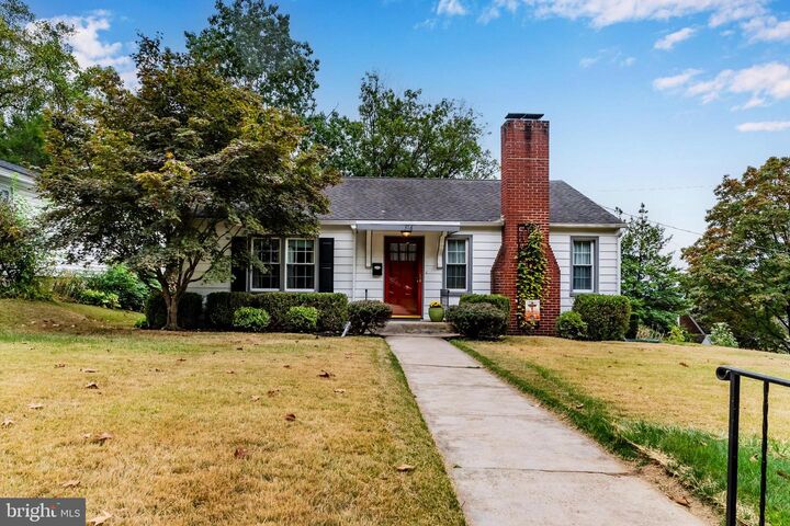 316 Old Fort Road  Lemoyne PA 17043 photo