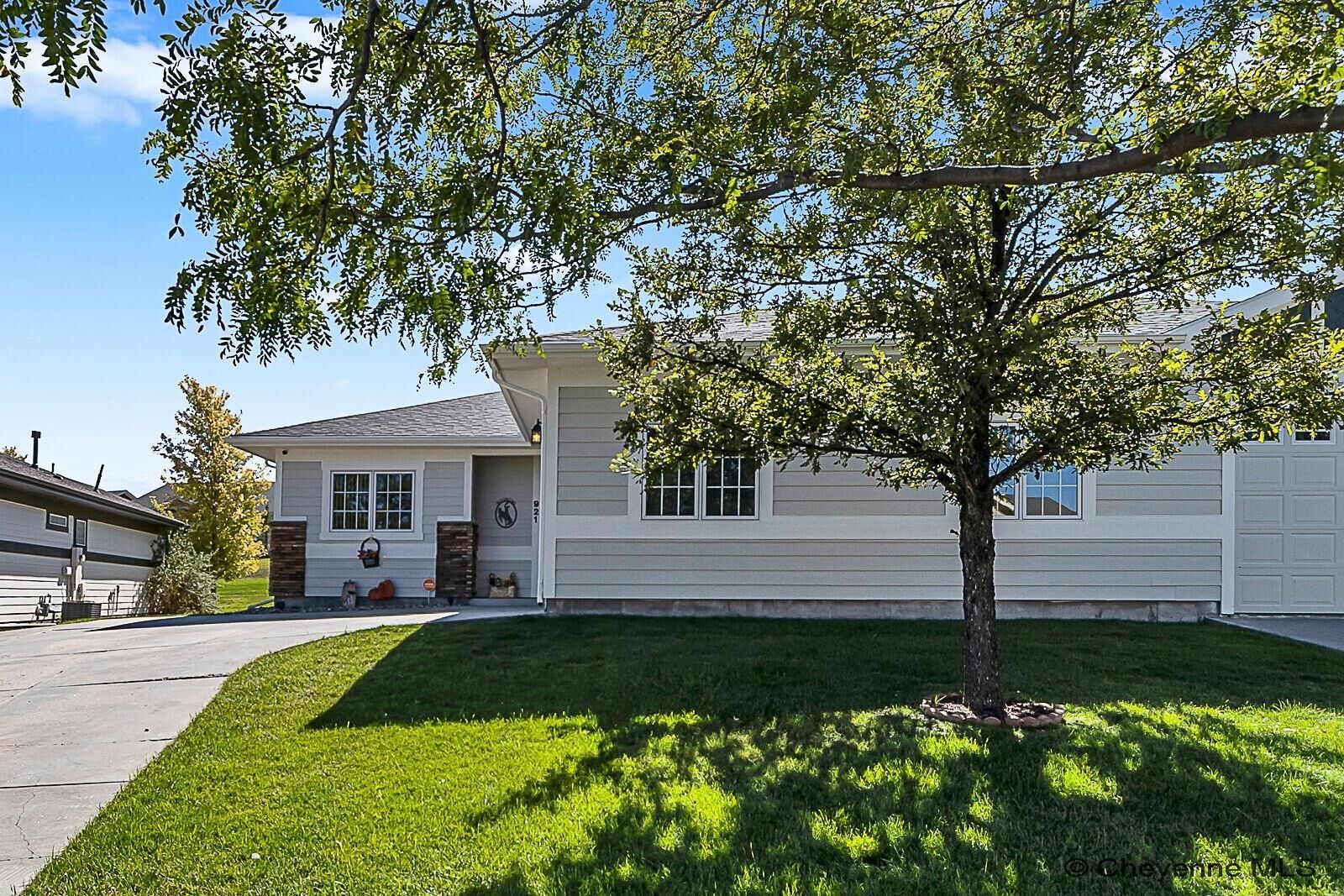 Property Photo:  921 Whispering Hills  WY 82009 